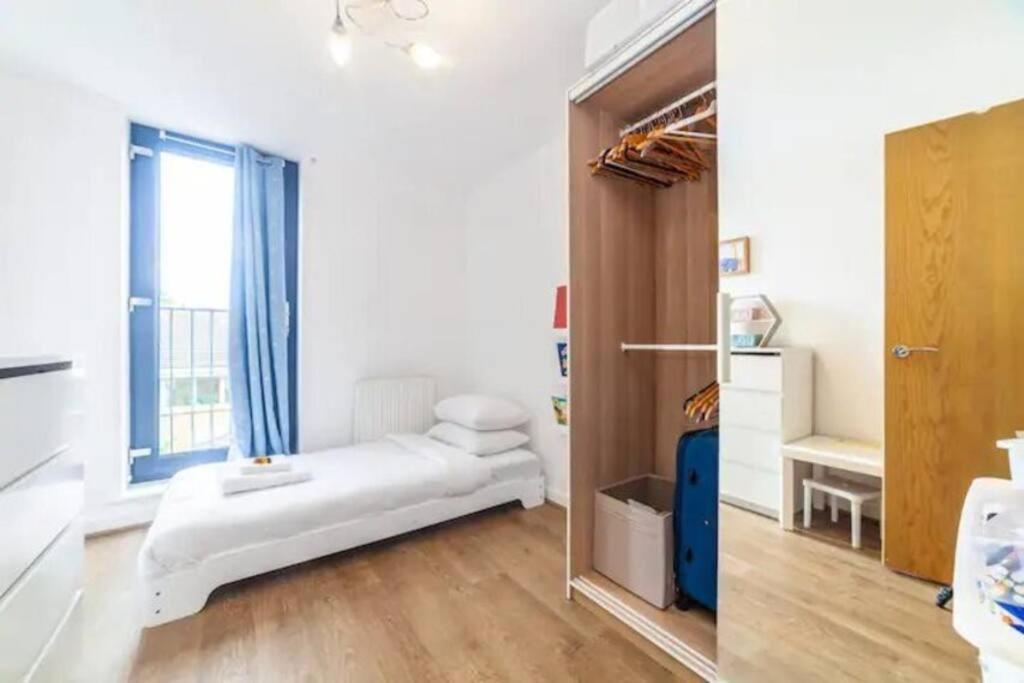 Charming 2 Bed Flat Near Greenwich Apartamento